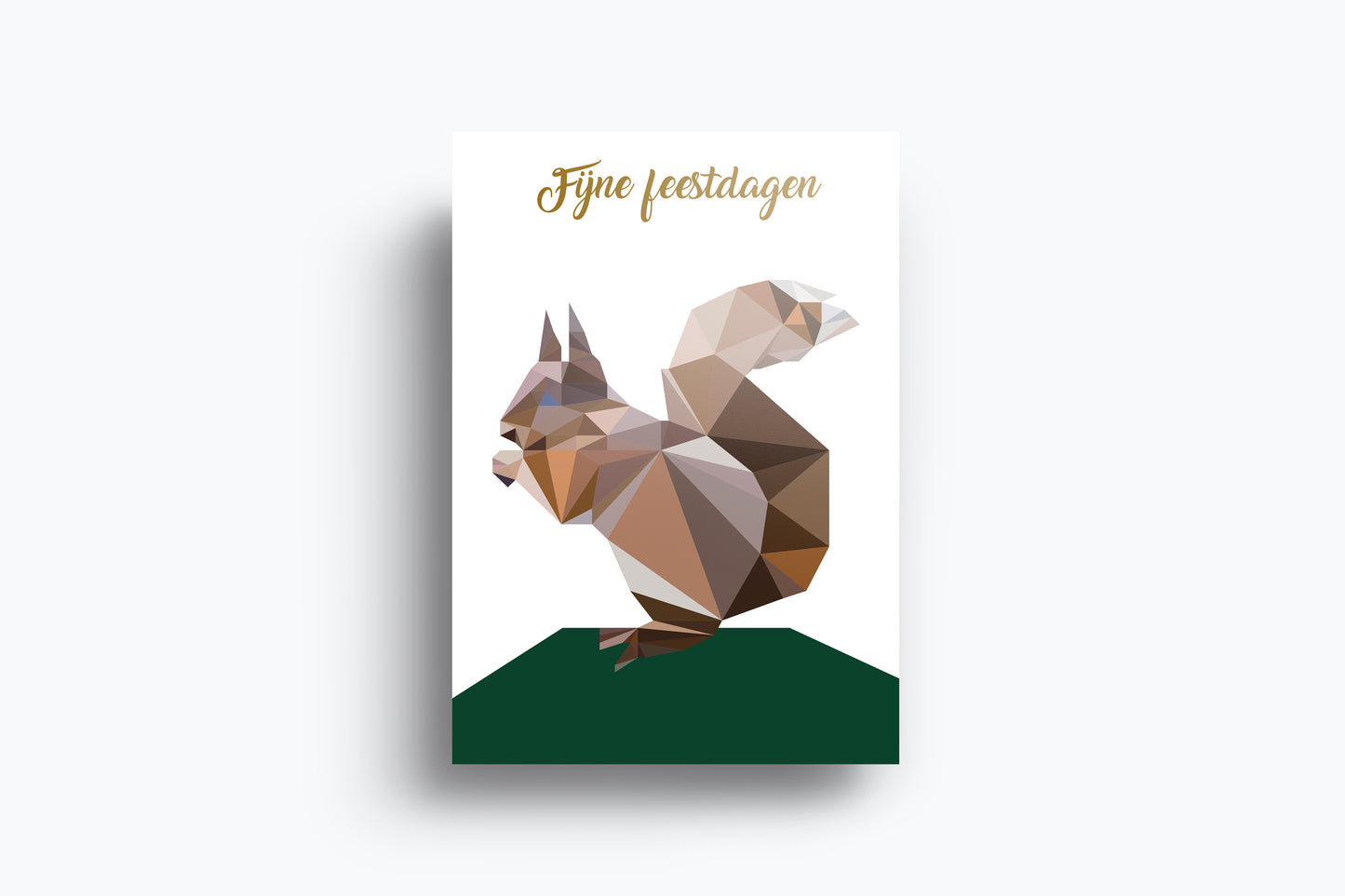 Postkaart fijne feestdagen eekhoorn met goudfolie
